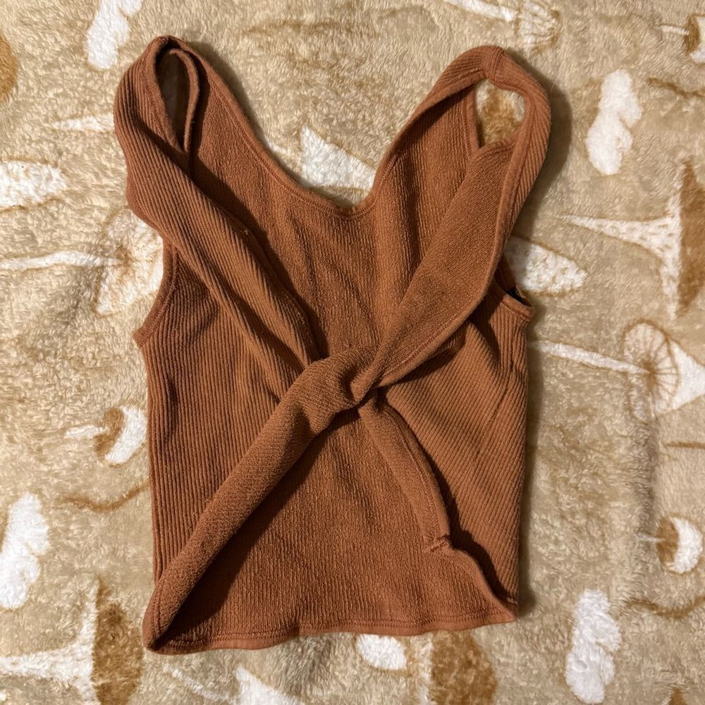 Urban Outfitters Crop Tank size XS